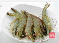 蒜蓉琥珀虾的做法图解2