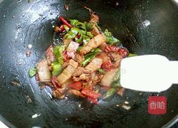 辣椒炒五花肉的做法图解10