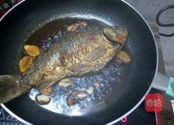 酱烧鲫鱼的做法图解9
