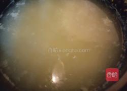 桂圆红枣莲子粥的做法图解5