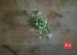 简易皮蛋豆腐的做法图解3