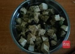 简易皮蛋豆腐的做法图解4