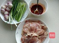 生煎鸡腿的做法图解1