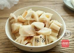 莲藕山药排骨汤的做法图解2