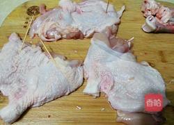 煎鸡腿肉的做法图解3