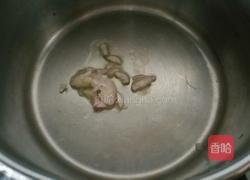 奶油南瓜浓汤的做法图解3