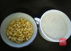 砂锅海鲜粥的做法图解1