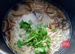 香菇鸡丝粥的做法图解8