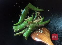 蒜香虎皮辣椒的做法图解7