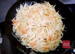 鸡蛋薄饼卷土豆丝的做法图解20