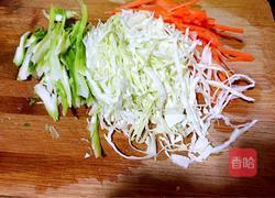 粉丝炒包菜的做法图解1