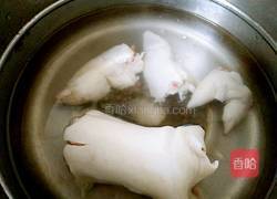 萝卜猪脚汤的做法图解2