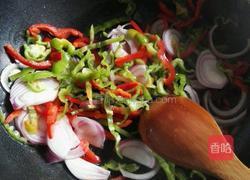 彩椒洋葱炒牛排的做法图解4