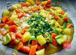 咖喱土豆胡萝卜的做法图解6