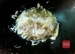 包心菜炒粉丝的做法图解8