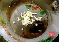 老干妈素炒饼的做法图解4