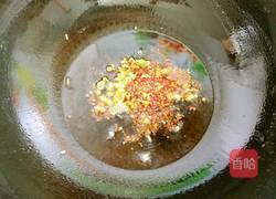 老干妈素炒饼的做法图解5