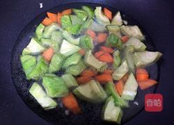 苦瓜烧豆腐的做法图解5
