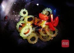 番茄苦瓜的做法图解4