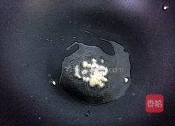 咸菜炒猪肉的做法图解2