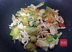 咸菜炒猪肉的做法图解6