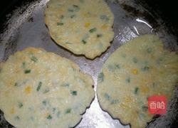 玉米煎饼的做法图解4