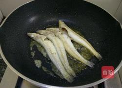 红烧沙丁鱼的做法图解4