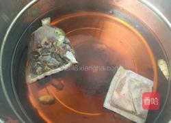 卤水鸭掌的做法图解2