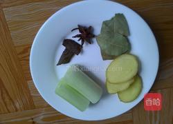 猪蹄黑豆汤的做法图解4