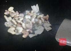 菱角小炒肉的做法图解5