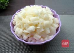 酸奶梨子的做法图解3