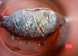 香煎罗非鱼的做法图解1