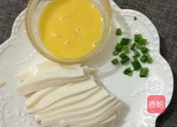 豆腐蛋花汤的做法图解2