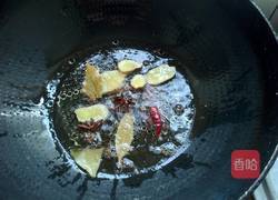 猪蹄炖土豆的做法图解4