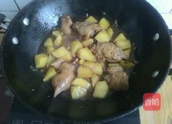 猪蹄炖土豆的做法图解14