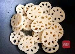 糖醋藕片的做法图解6