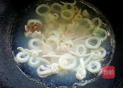 韭苔炒鱿鱼圈的做法图解4
