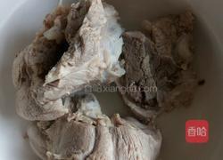 脊骨炖豆角的做法图解2