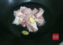 天麻骨头汤的做法图解2