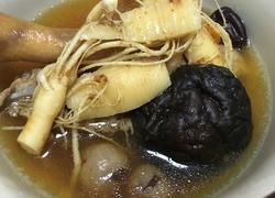 东北人参炖鸡汤