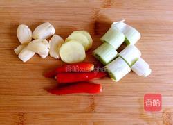 豆泡红烧肉的做法图解3