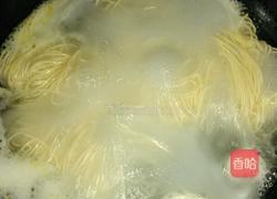 香菇牛肉面的做法图解2