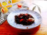 五花肉炒木耳的做法[图]