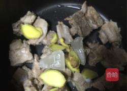电饭锅焖排骨的做法图解3