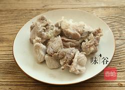 海底椰响螺肉汤的做法图解3