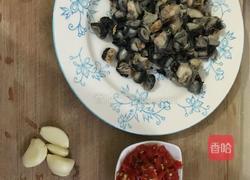 剁椒田螺肉的做法图解1