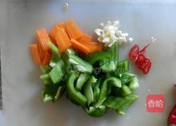 猪肚炒青椒的做法图解1