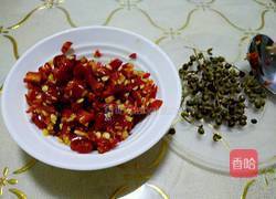麻辣红油的做法图解1
