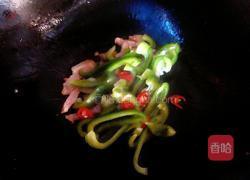 青椒小炒肉的做法图解3