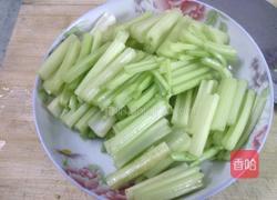 芹菜炒猪肝的做法图解3